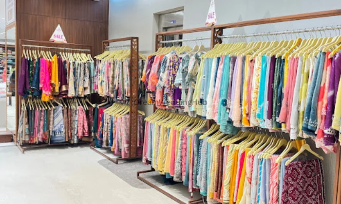 Diva s Couture by Apexa